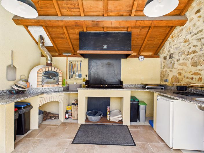 Image No.14-4 Bed House for sale