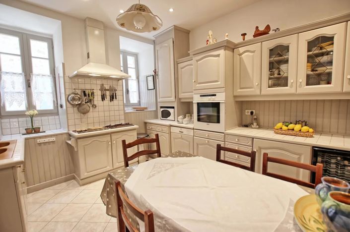 Image No.4-5 Bed House for sale