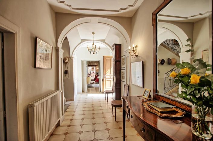 Image No.6-5 Bed House for sale