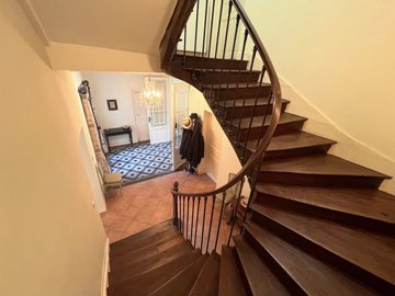 8d24a359ea05469435516a19f788974d7b6f4b0907192