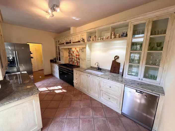 Image No.4-7 Bed House for sale