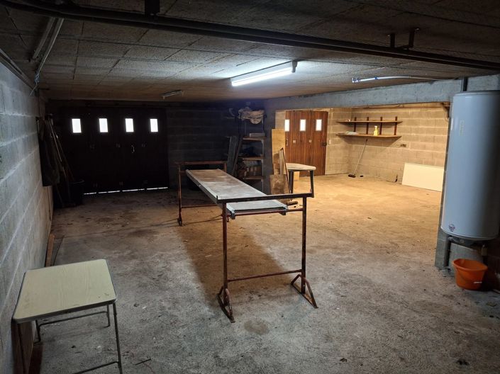 Image No.12-3 Bed House for sale