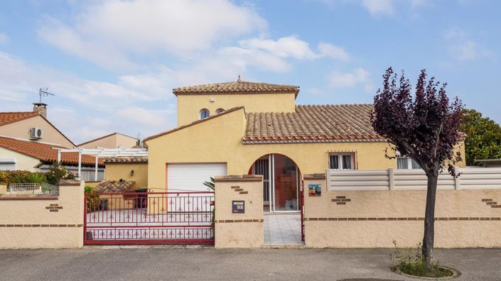 Image No.1-3 Bed House for sale