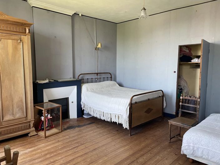 Image No.13-3 Bed House for sale