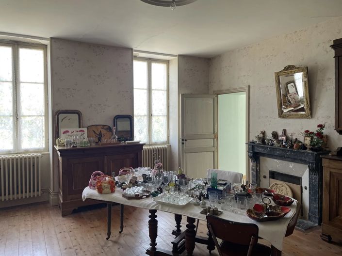 Image No.9-3 Bed House for sale