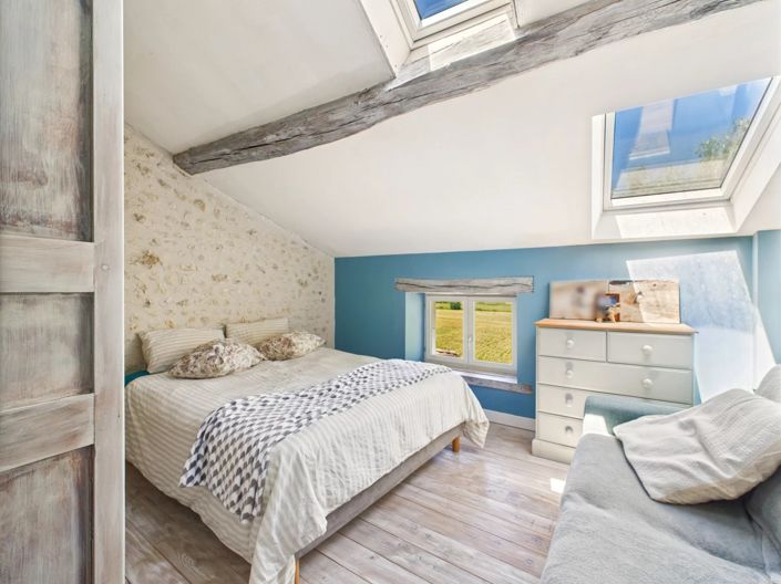 Image No.5-4 Bed House for sale