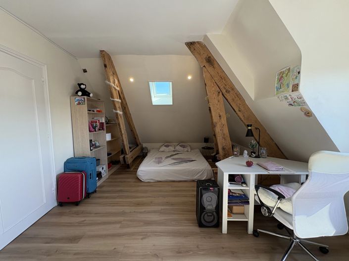 Image No.11-4 Bed House for sale