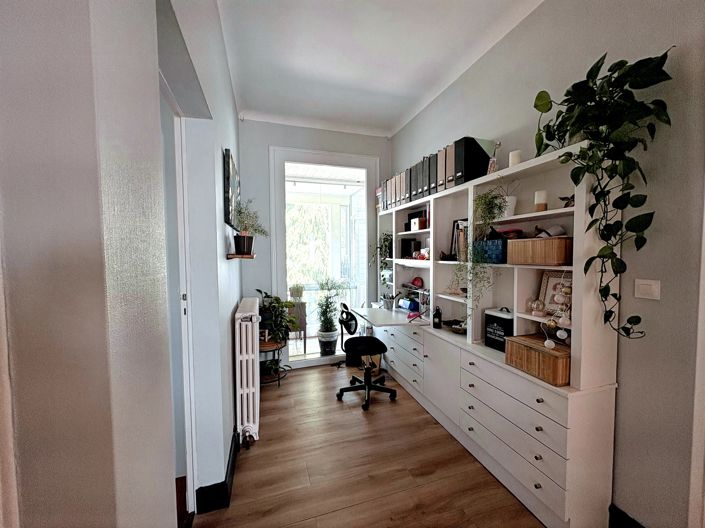 Image No.15-4 Bed House for sale