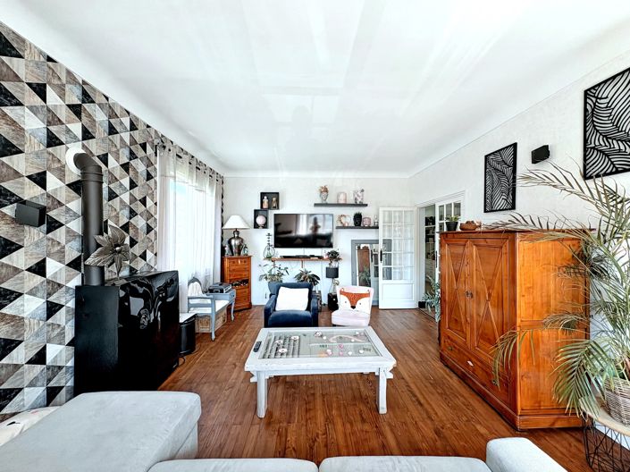 Image No.7-4 Bed House for sale