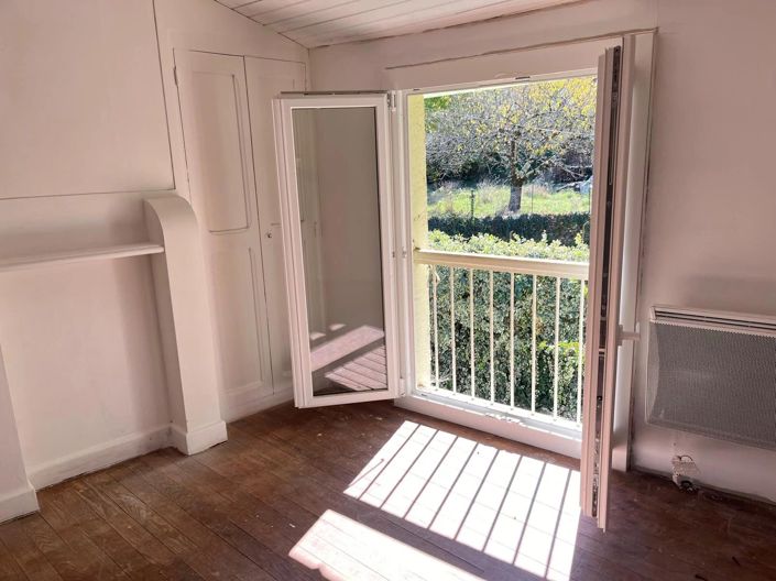 Image No.13-2 Bed Village House for sale