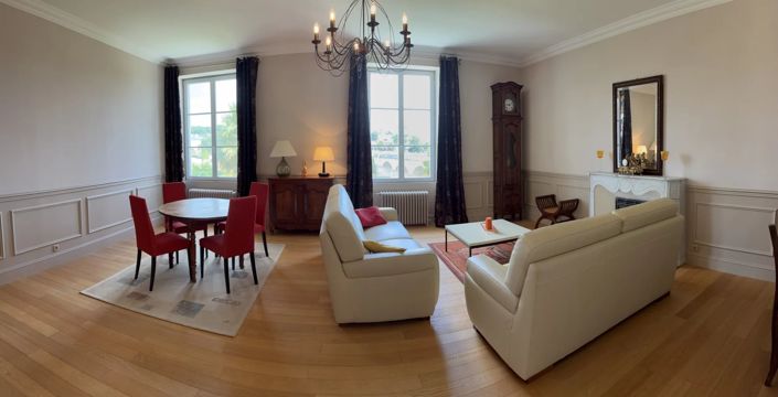 Image No.11-6 Bed House for sale