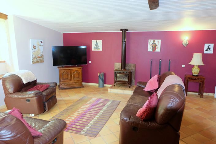 Image No.4-7 Bed House for sale