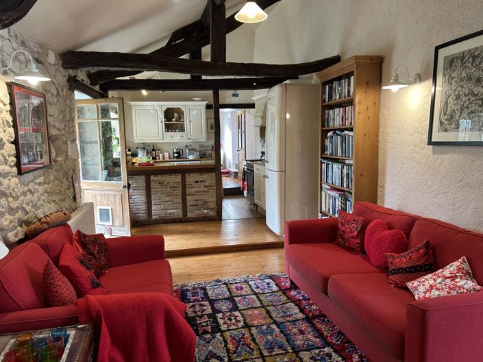 Image No.7-3 Bed Village House for sale