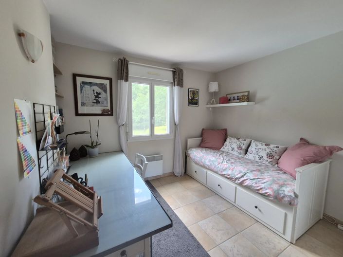 Image No.9-3 Bed House for sale