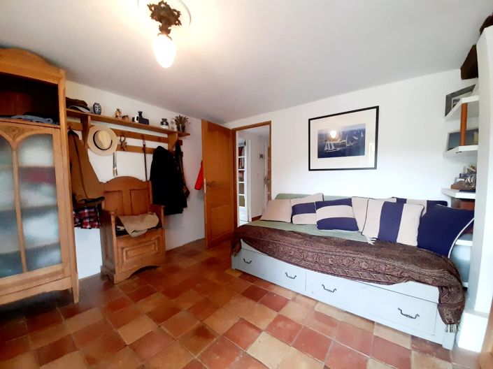 Image No.9-4 Bed Farmhouse for sale