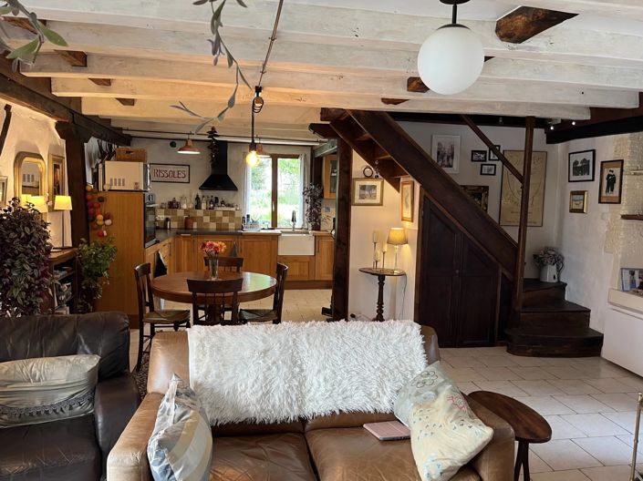 Image No.3-8 Bed House for sale