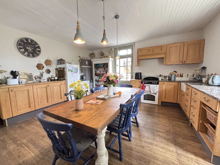 Image No.4-3 Bed House for sale