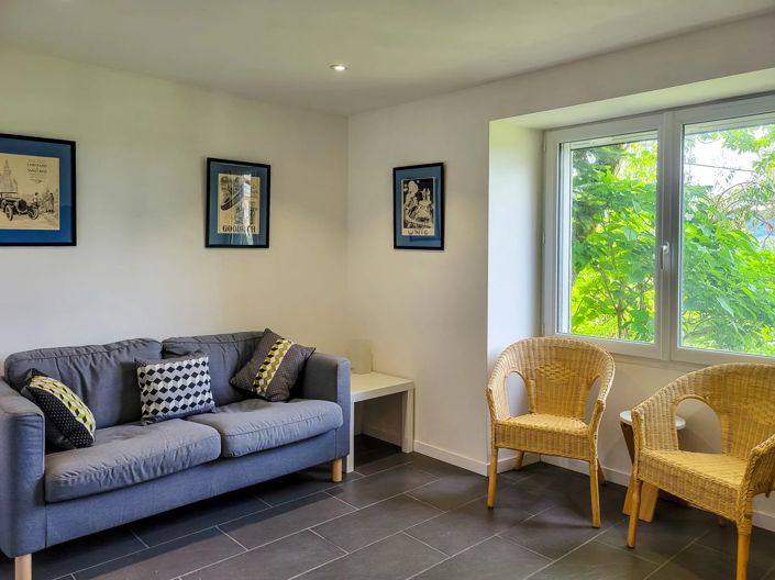 Image No.10-6 Bed House for sale