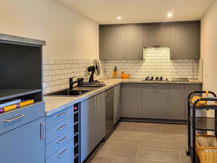 Image No.11-6 Bed House for sale