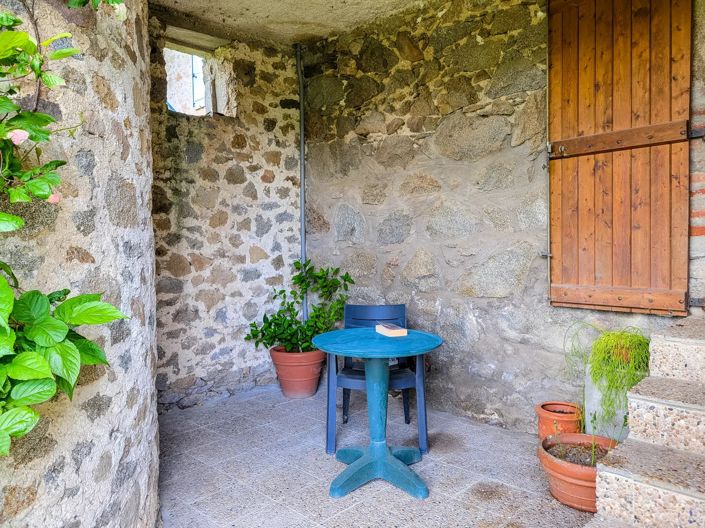 Image No.15-6 Bed House for sale