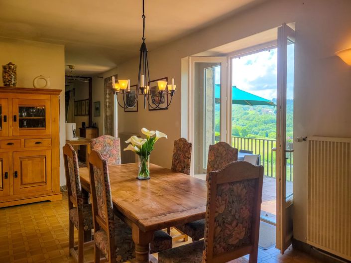 Image No.4-6 Bed House for sale