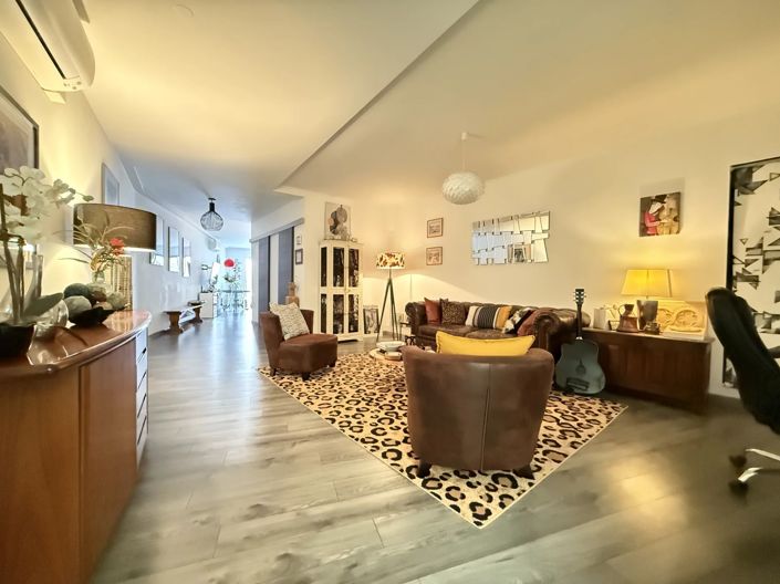 Image No.1-3 Bed Village House for sale