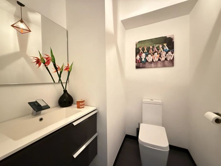 Image No.6-3 Bed Village House for sale