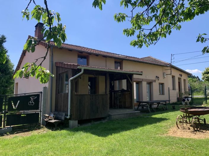 Image No.1-4 Bed House for sale