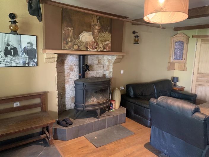 Image No.10-4 Bed House for sale