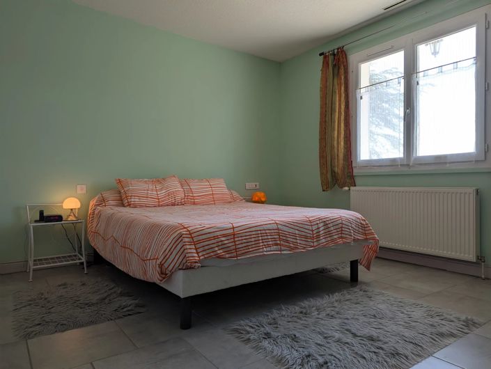 Image No.10-3 Bed Village House for sale