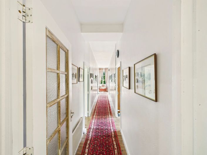 Image No.11-7 Bed House for sale