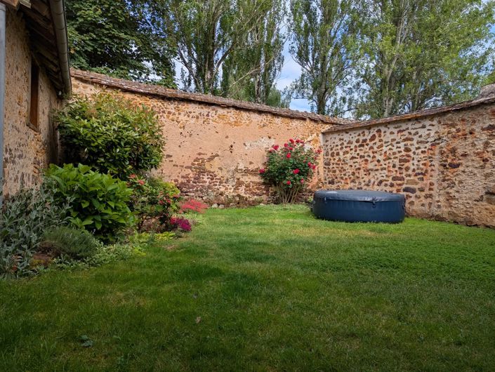 Image No.14-4 Bed House for sale