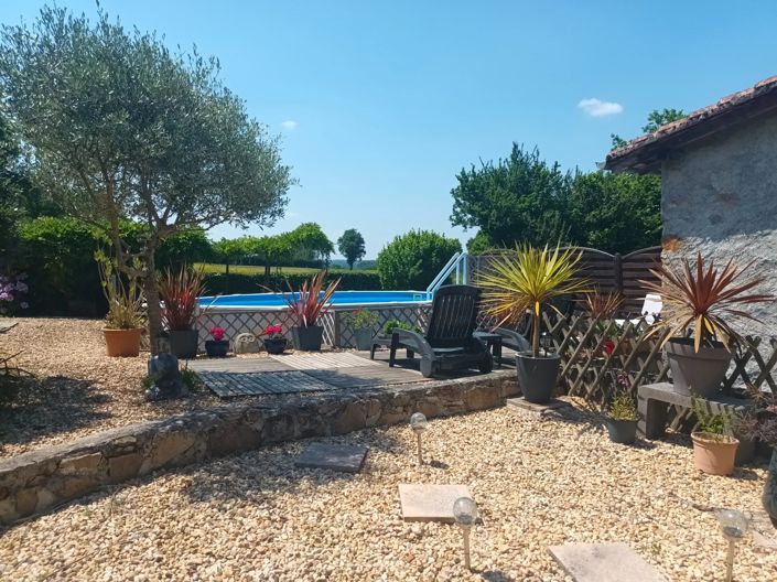 Image No.1-2 Bed Village House for sale