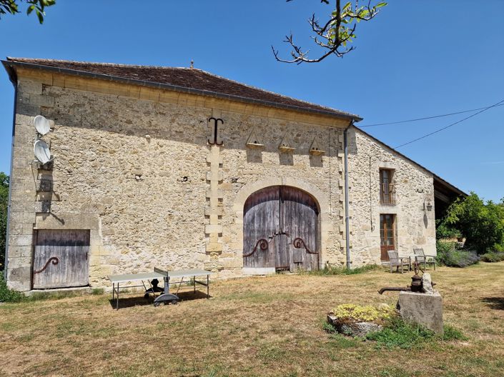 Image No.14-2 Bed House for sale