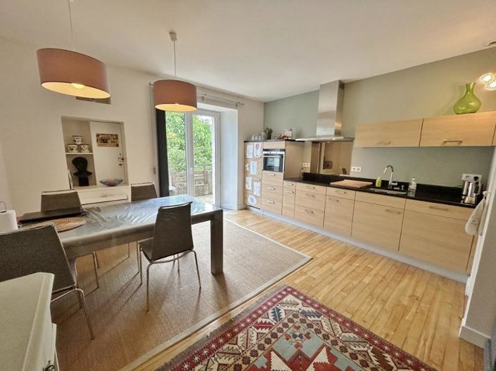 Image No.10-4 Bed House for sale