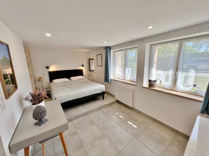 Image No.14-4 Bed House for sale