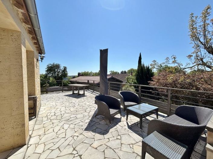 Image No.15-4 Bed House for sale