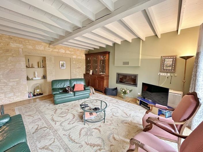 Image No.8-4 Bed House for sale