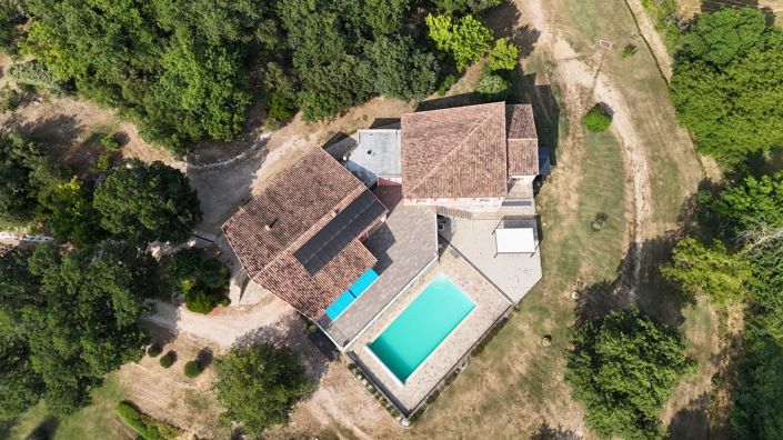 Image No.12-10 Bed House for sale