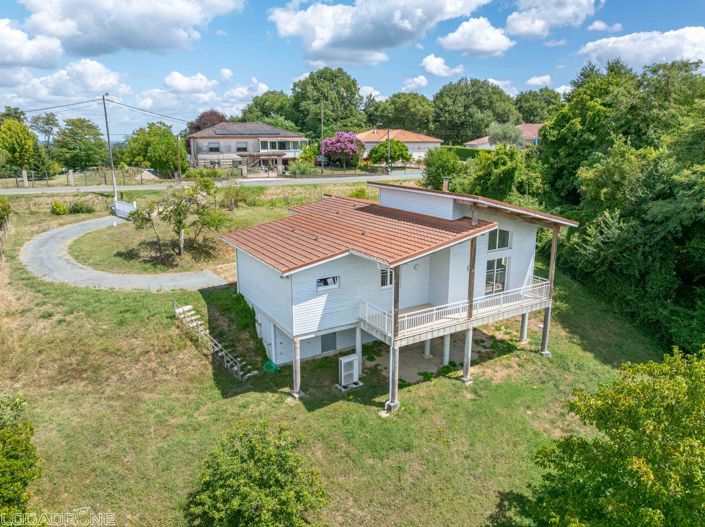 Image No.2-3 Bed House for sale