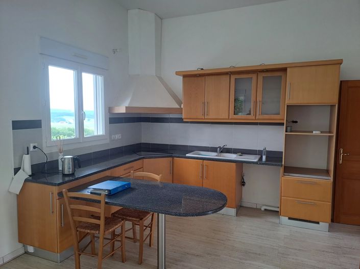 Image No.3-3 Bed House for sale