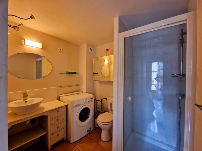 Image No.7-2 Bed House for sale