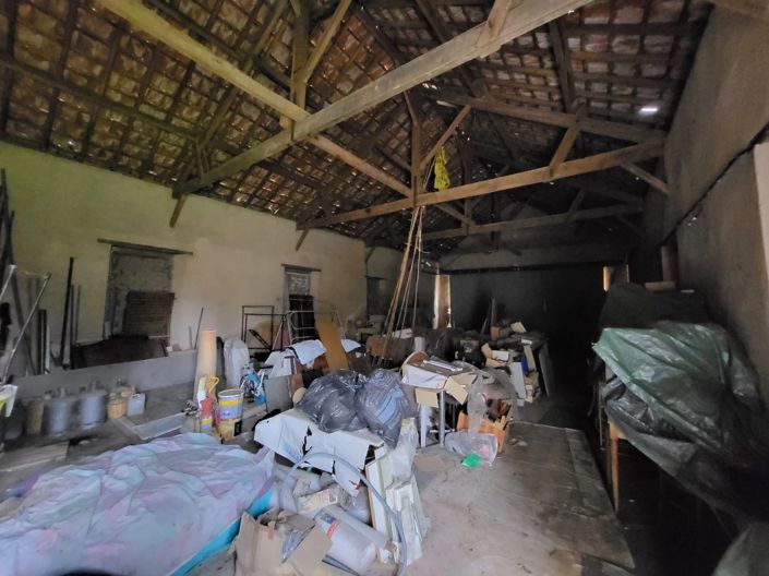 Image No.15-4 Bed House for sale