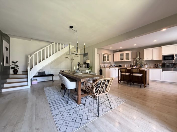 Image No.4-3 Bed House for sale