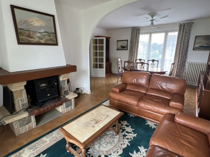 Image No.6-3 Bed House for sale