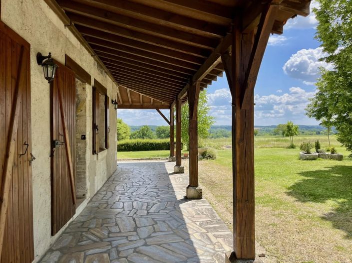 Image No.5-5 Bed House for sale