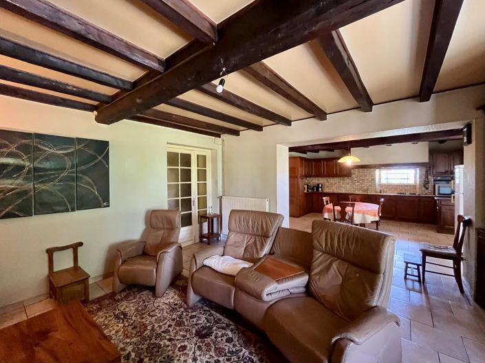 Image No.6-5 Bed House for sale