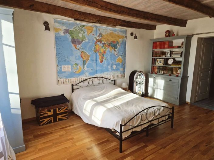 Image No.4-5 Bed House for sale