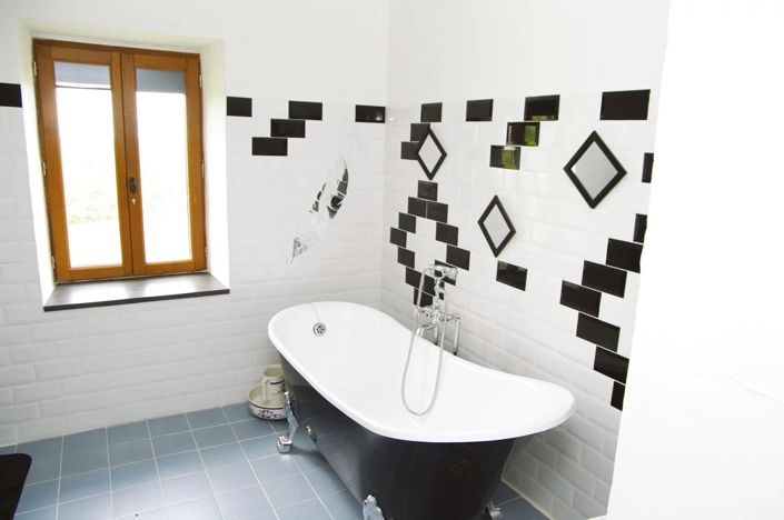 Image No.5-5 Bed House for sale