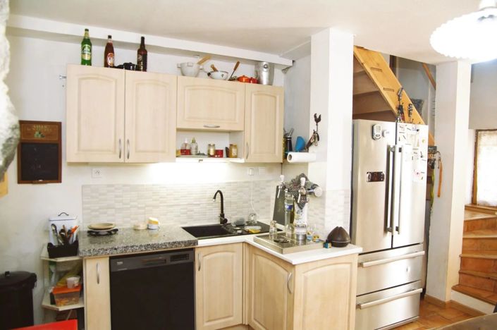 Image No.9-5 Bed House for sale